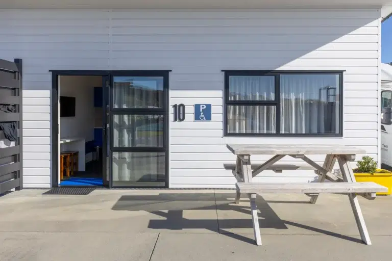 2 two bedroom accessible motel unit hokitika kiwi holiday park and motels stay hoki camping ground family accommodation accessible friendly modern stay