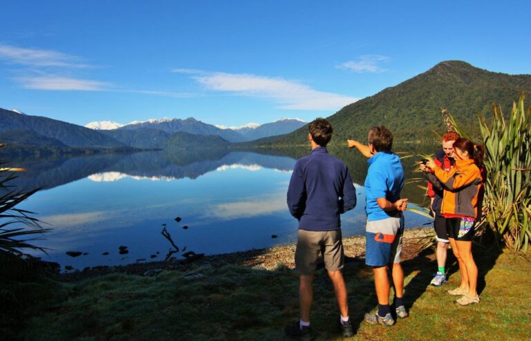 lake kaniere nearby hokitika kiwi holiday park activities sights eateries camping motels stay hoki